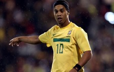 pg模拟器-圣保利锁定日本天才，U20国脚尼克-施密特正式登陆德甲