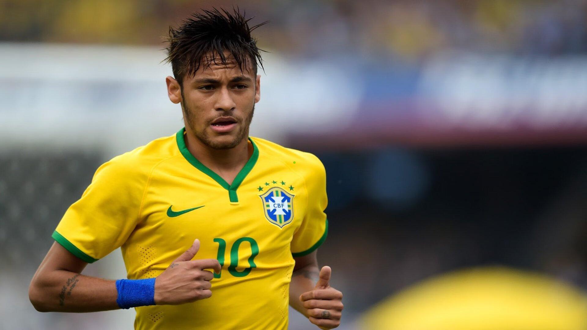 老詹角色转变引热议，湖人第三选项？赛后心声透露四年前阴影或重现